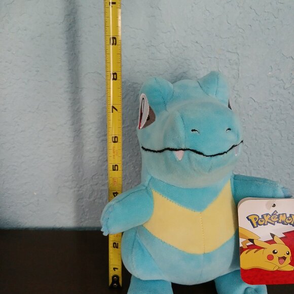 Pokémon Plush Totodile 8'in NWT - Picture 6 of 6